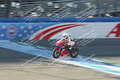 media/Nov-26-2022-Fastrack Riders (Sat) [[b001e85eef]]/Level 1/Session 1 Front Straight/